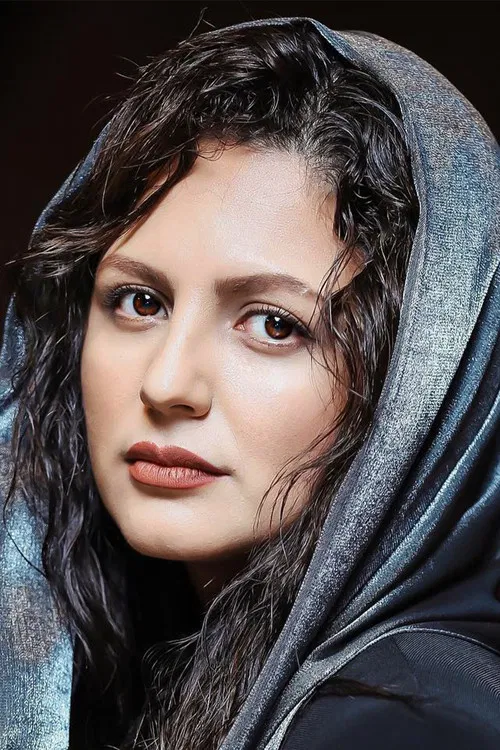 Niloufar Koukhani profile