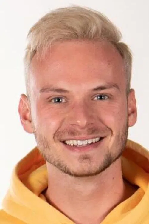 Aaron De Veene profile