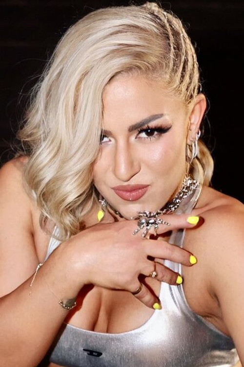 Thekla Kaischauri profile