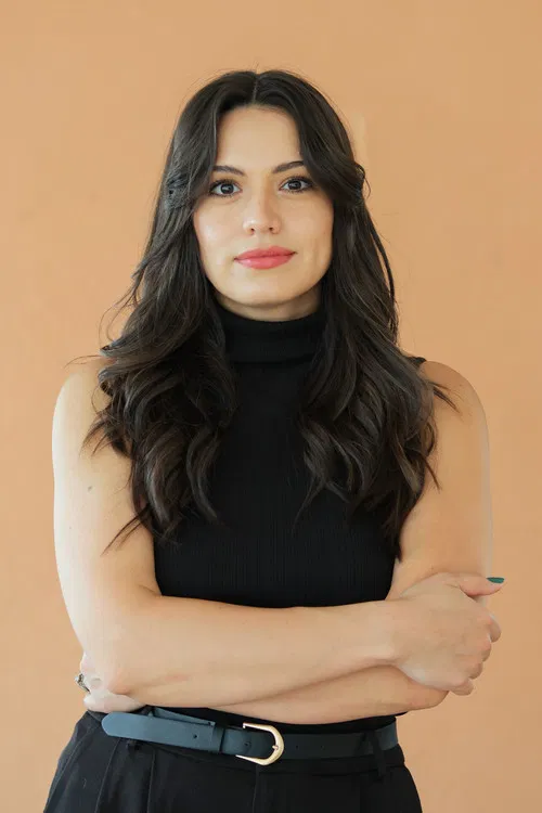 Patty Corres profile