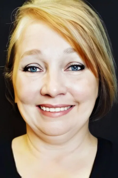 Nilüfer Gürkonak profile