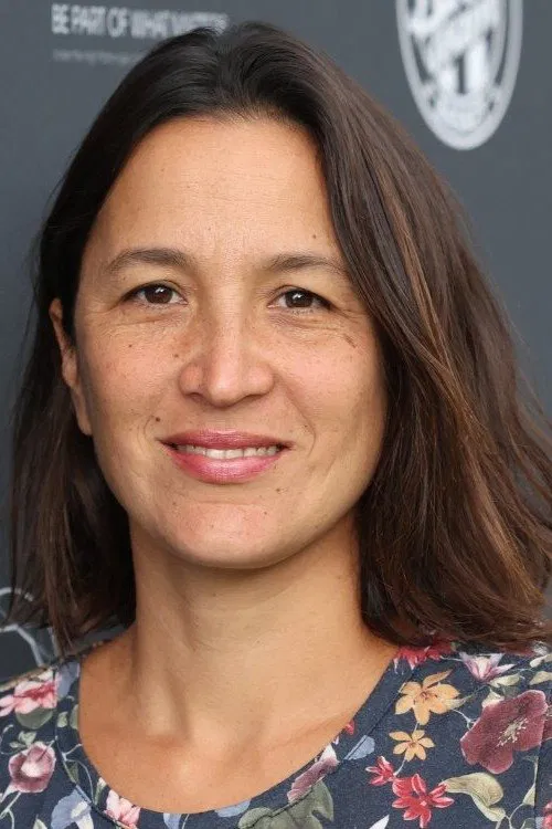 Julie Gautier profile