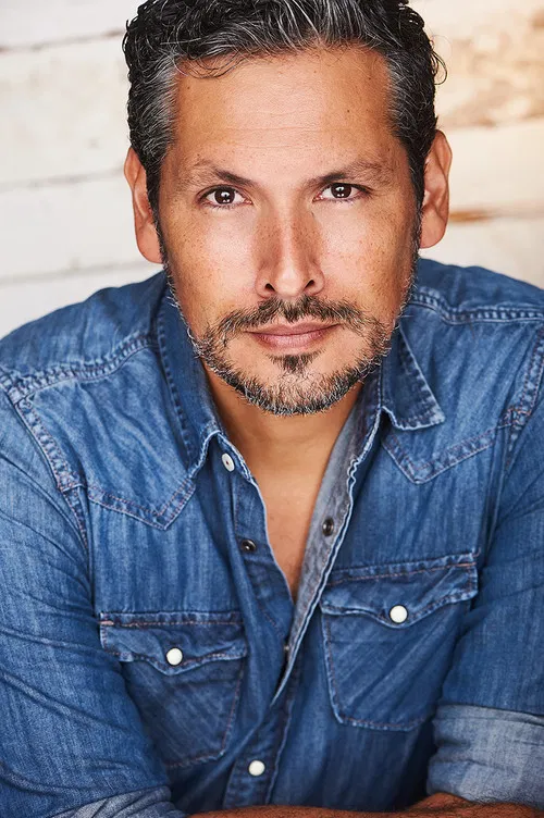 Valentino del Toro profile