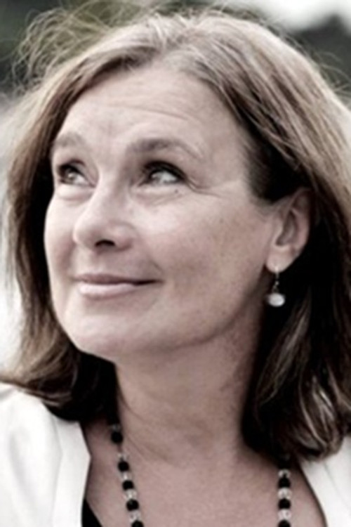 Zsuzsa Málnai profile