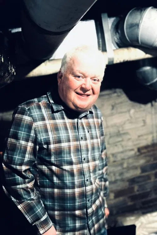 Wes Donnelly profile