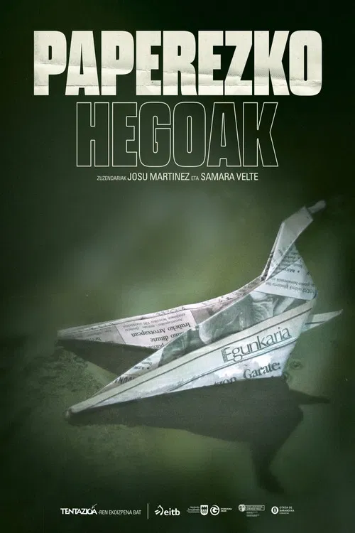 Paperezko hegoak poster