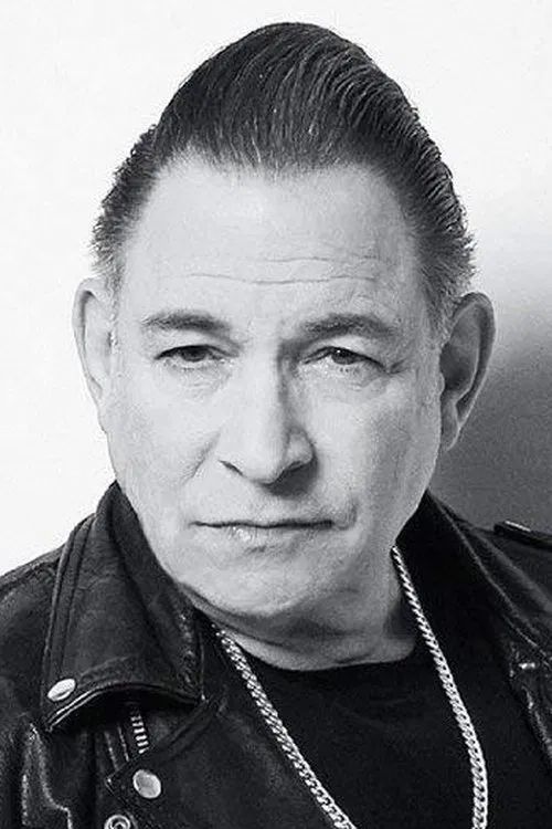 Robert Gordon profile