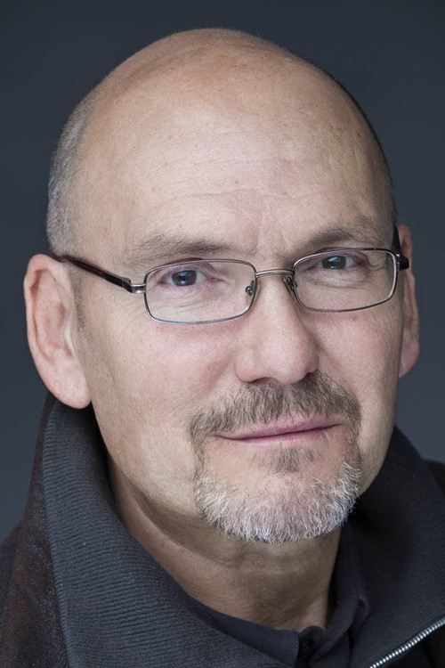 Roger Álvarez profile