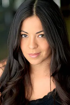 Carmen Isabel Grendy profile