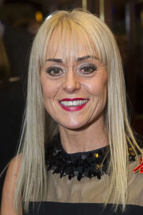 Tracie Bennett profile