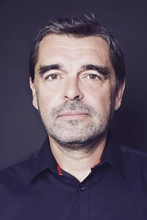 Peter Kočiš profile