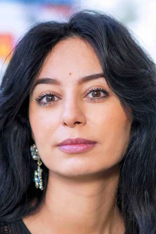 Kaoutar Harchi profile