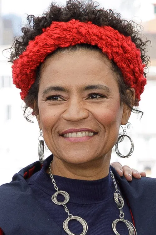 Bárbara Santos profile