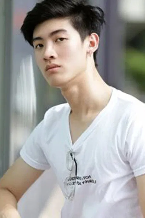 Top Akechat Booncharoensukphisarn profile