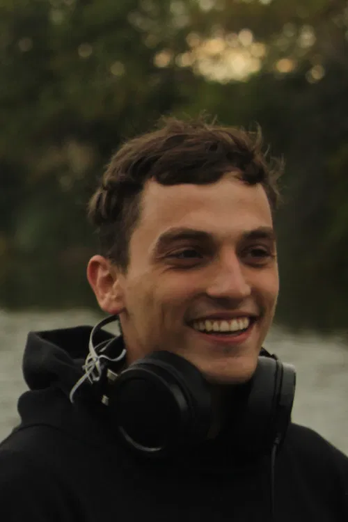 Salvador Coppari profile