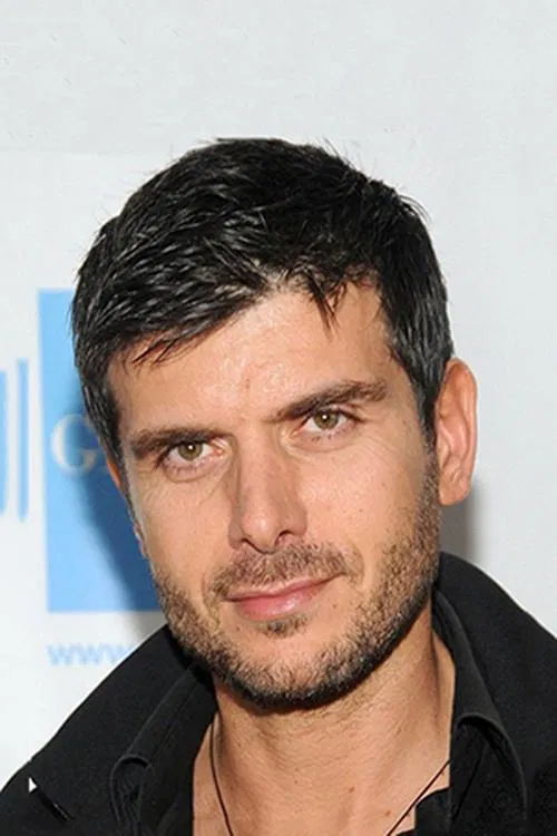 Manos Gavras profile