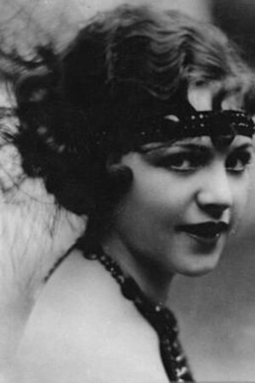 Helen Darling profile