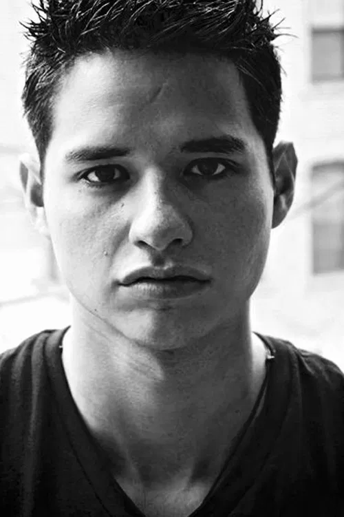 Johnny Serret profile