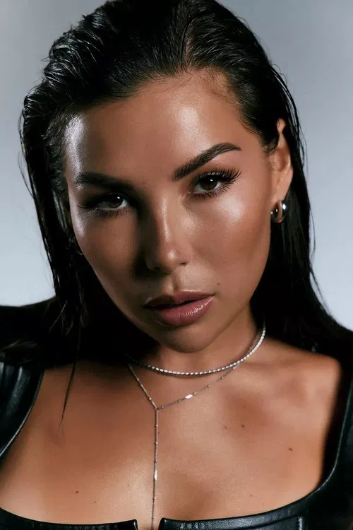 Karina Nigay profile