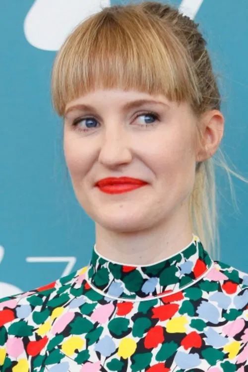 Shannon Murphy profile