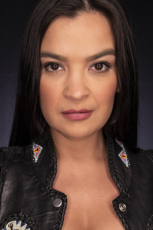 Crystle Lightning profile