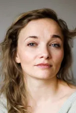 Chloé Petit profile