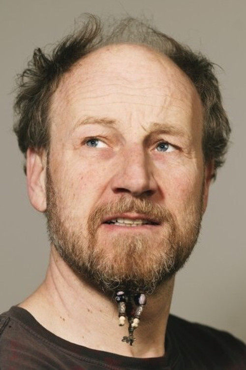 Roland Düringer profile