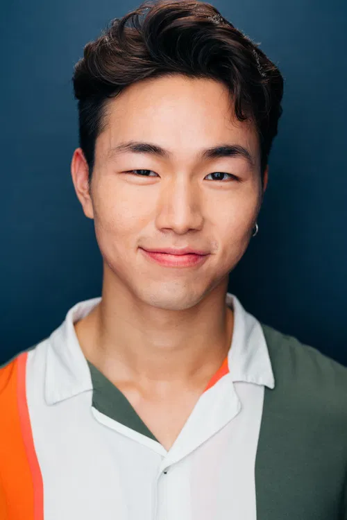 Matthew Yifeng profile