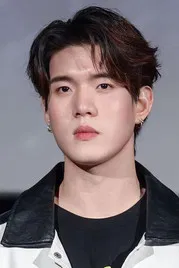 Gun Tieosuwan profile