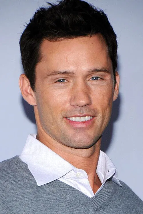 Jeffrey Donovan profile