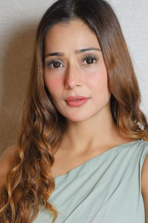 Sara Khan profile