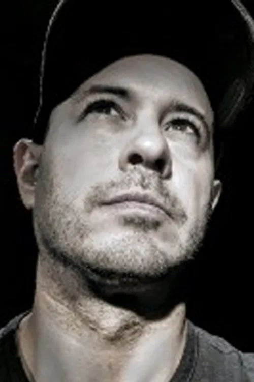 Alex Estrella profile