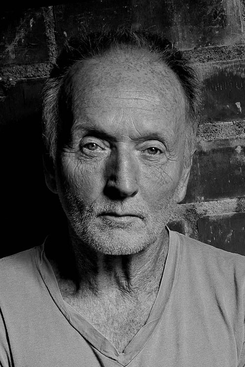Tobin Bell profile