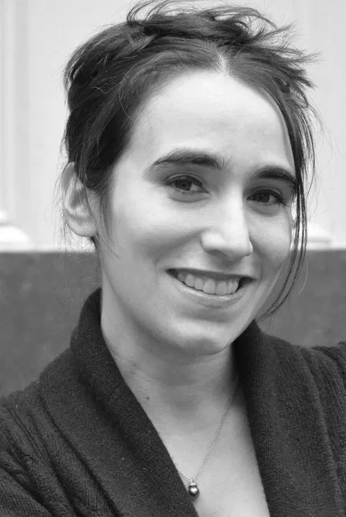 Sarah Kunstler profile