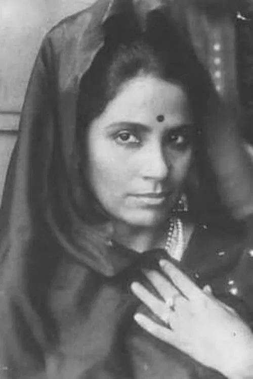 Tripti Mitra profile