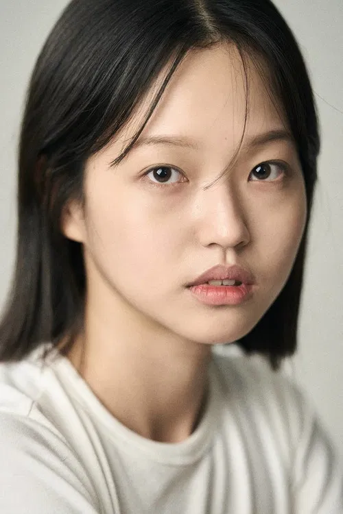 Kim Min-jung profile