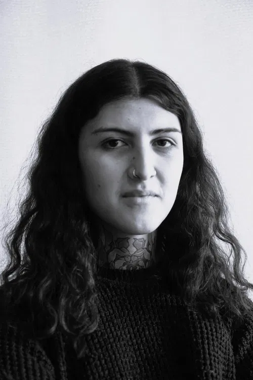 Fiora Salas-Román profile