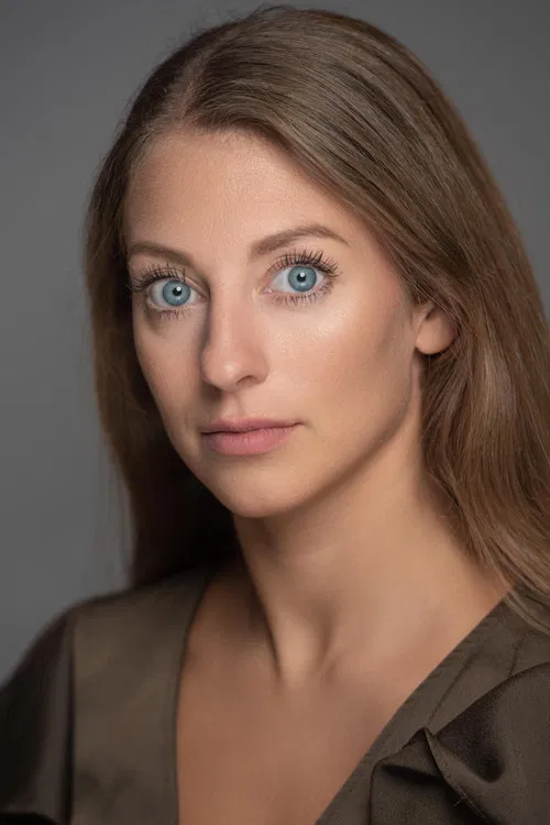 Lucy Hoogstraten profile