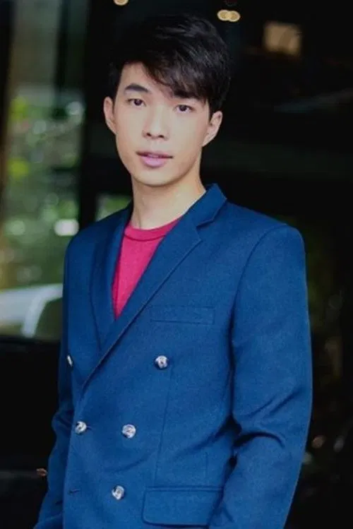 Koravich Sarasin profile