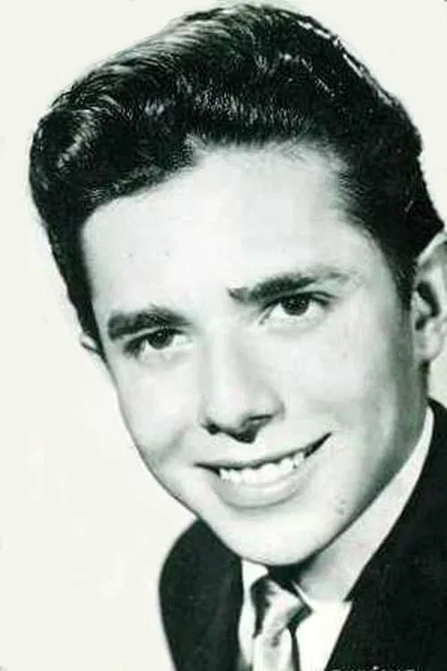 Enrique Guzmán profile