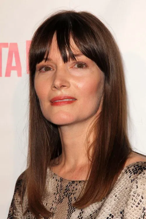 Annika Peterson profile