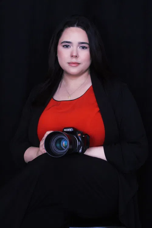 Elisa Broche profile