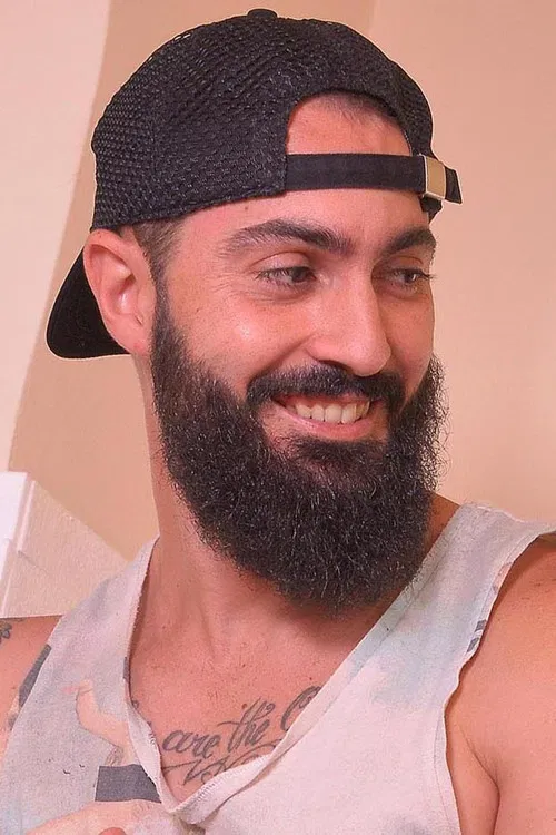 Miguel Zayas profile