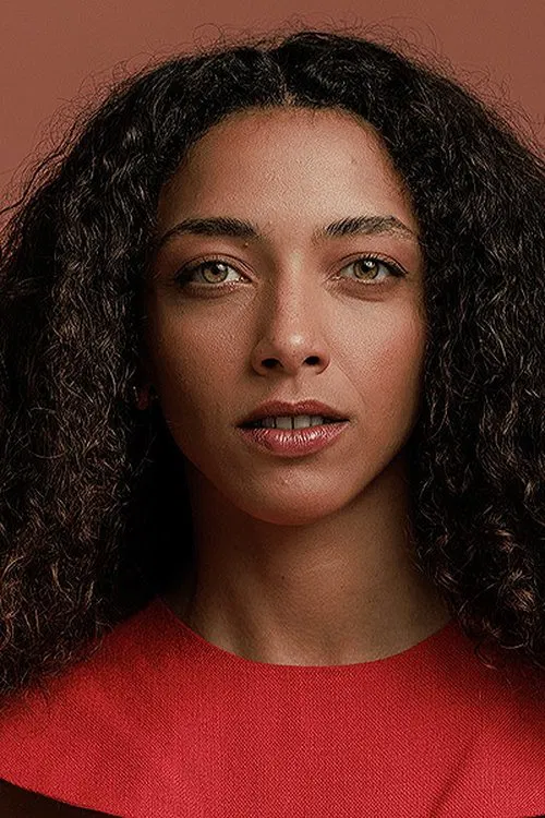 Alice Carvalho profile