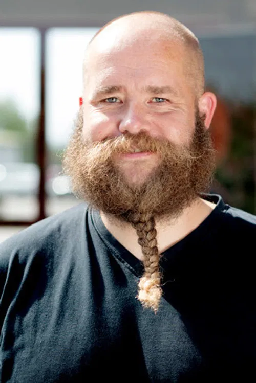 Peter Lorentzon profile