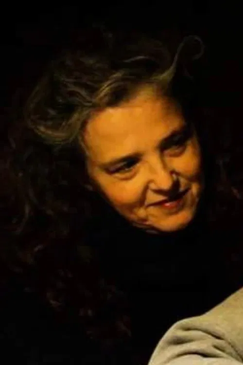 Claudia Schujman profile