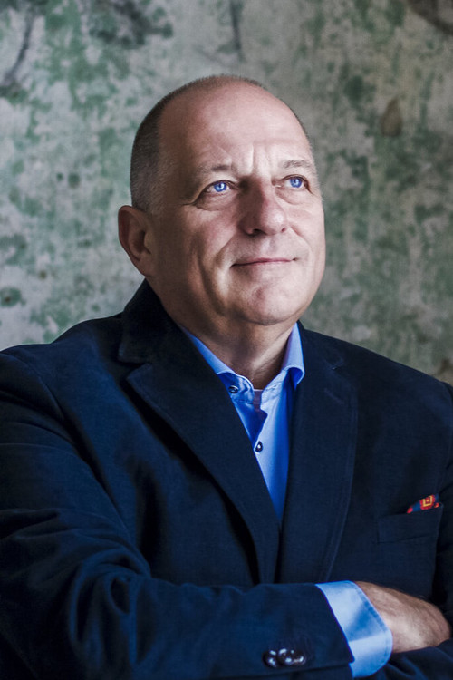 Hugh Wallace profile