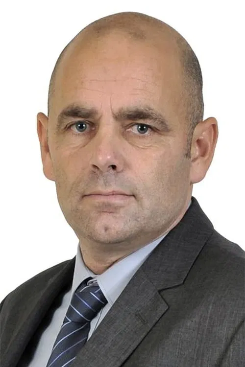 Paul Blackwell profile