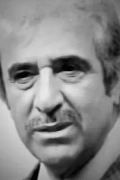 Américo Taricano profile