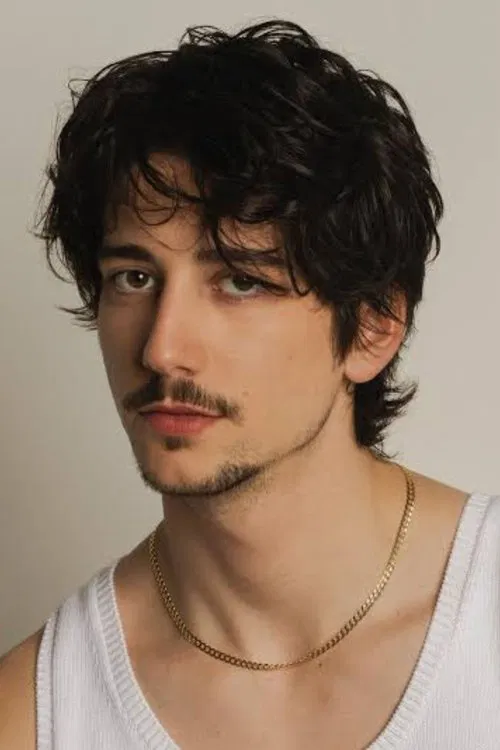 Milo Manheim profile